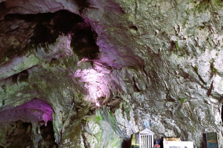 Grotte Pertosa1