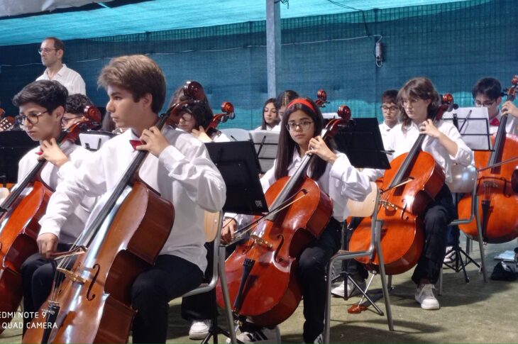Orchestra 19