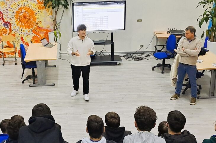 CAMPUS LAB 18
